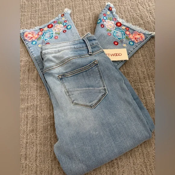 DRIFTWOOD Light Blue Floral Embroidered Jeans - Picture 1 of 7